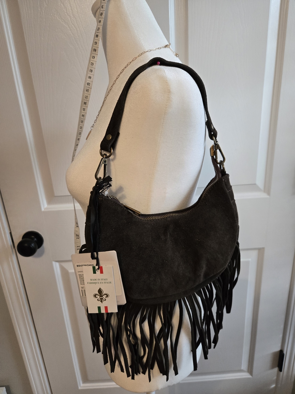 Suede Fringe Shoulder Bag in Dark Brown - Women Bags